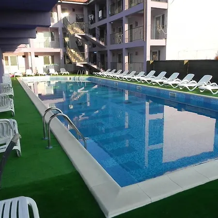 Konukevi Aproape De Mare By Iubesc Marea Costinești