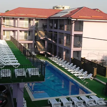 Konukevi Aproape De Mare By Iubesc Marea Costinești