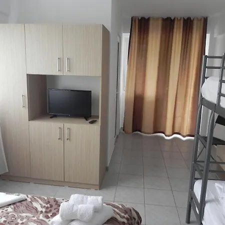 Aproape De Mare By Iubesc Marea Guest house Costinesti