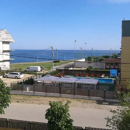 Aproape De Mare - Piscină încălzită, Vouchere Vacanță, 50 M De Faleză